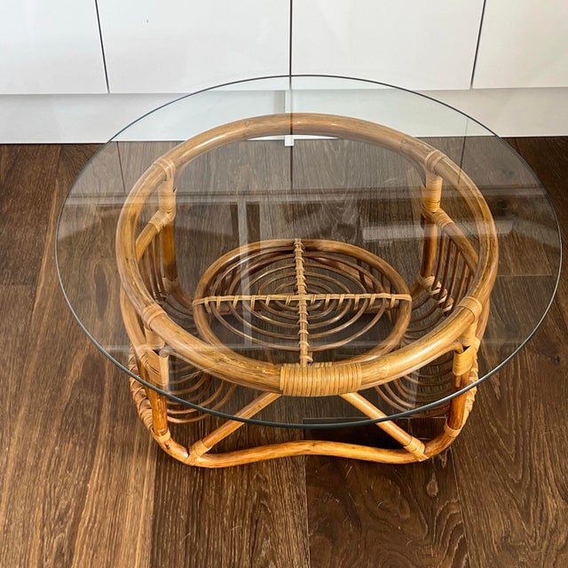 Mid 20th Century Vintage MCM Rattan Coffee Table 30" Round Glass Top Franco Albini Style Boho For Sale - Image 5 of 12