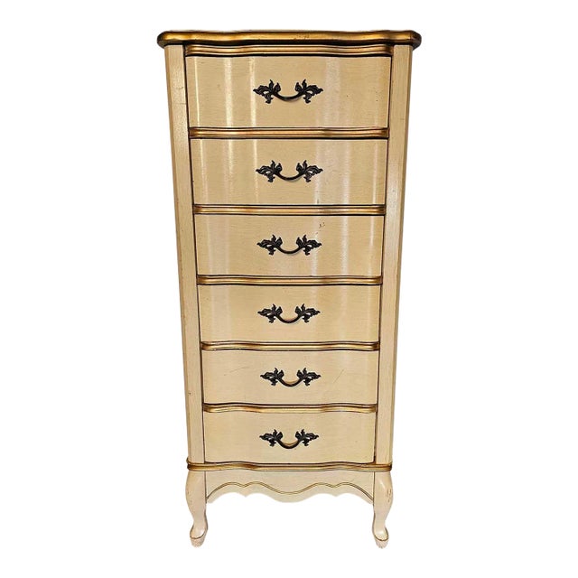 Late 20th Century Dixie Furniture French Provincial Style Walnut 6 Drawer Lingerie Chest For Sale