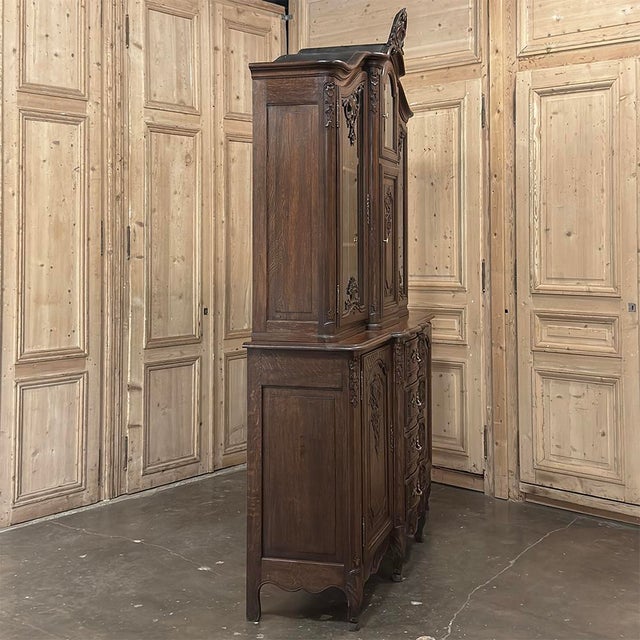Antique Liegeois Regence Style Two-Tiered Oak Display Buffet With Clock For Sale - Image 18 of 18