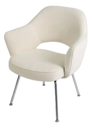 1980s Plush Creamy White Executive Chair Attributed to Saarinen for Knoll
