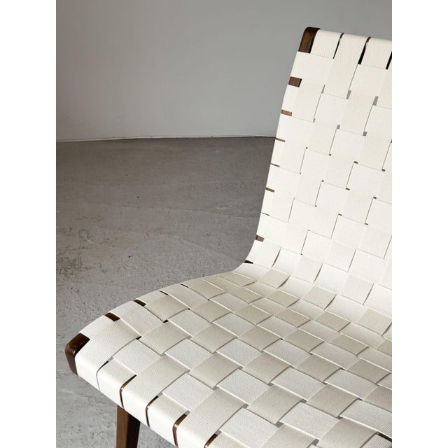 1950s Model 654W Vostra Lounge Chair with Walnut Frame and New Webbing by Jens Risom for Knoll, 1950s For Sale - Image 5 of 14