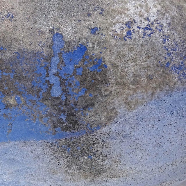 Murano Cenedese Extra Large Vintage Blue Gray Black White Scavo Texture Italian Art Glass Decorative Flower Vase For Sale - Image 10 of 12