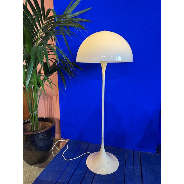Plastic Vintage Space Age Panthella Floor Lamp by Verner Panton for Louis Poulsen For Sale - Image 7 of 9