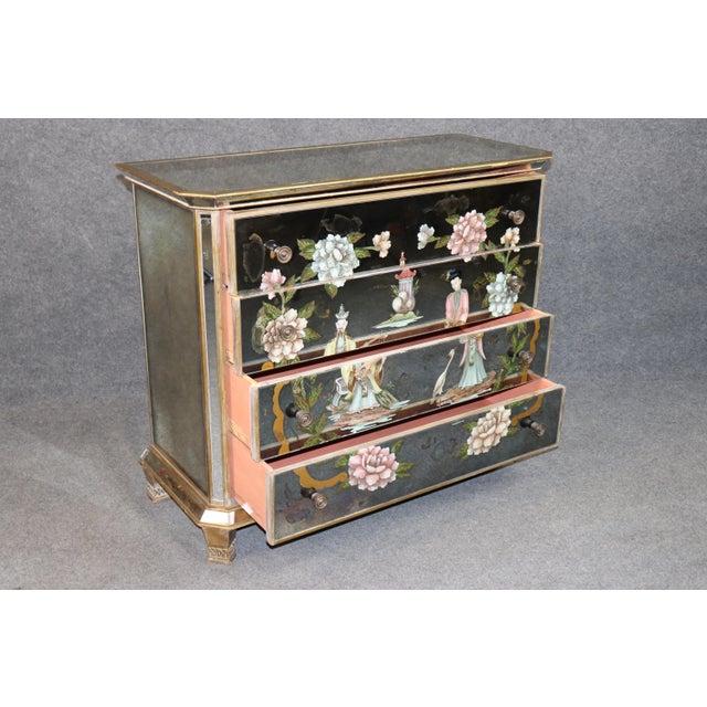 1960s Hollywood Regency Vere Eglomise Chinoiserie Style Commode For Sale - Image 5 of 17