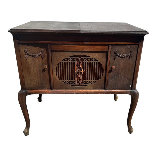 Antique Brunswick Console Model Phonograph Circa 1920s For Sale