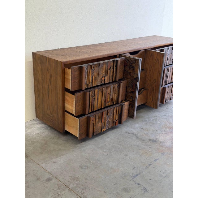 Lane Pueblo Brutalist Oak Lowboy Dresser – Paul Evans Style Credenza Mosaic Front 1970s For Sale In Los Angeles - Image 6 of 9