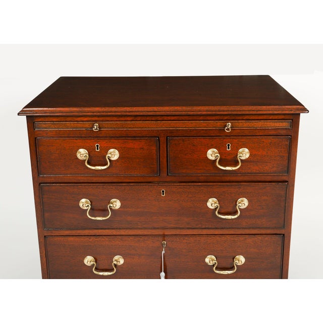 Vintage Flame Mahogany Bedside Chests with Slides, 20th Century, Set of 2 For Sale - Image 5 of 16