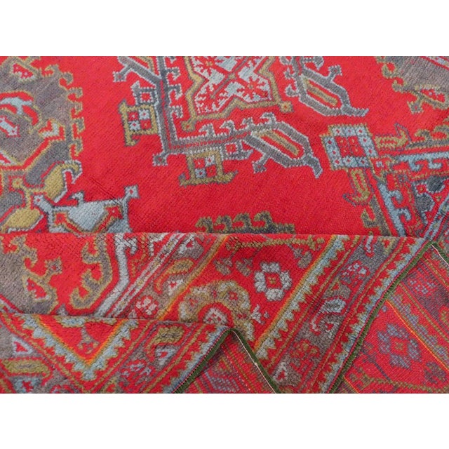 Galerie Shabab Collection Early 20th Century Turkish Oushak Room Size Carpet For Sale In New York - Image 6 of 7