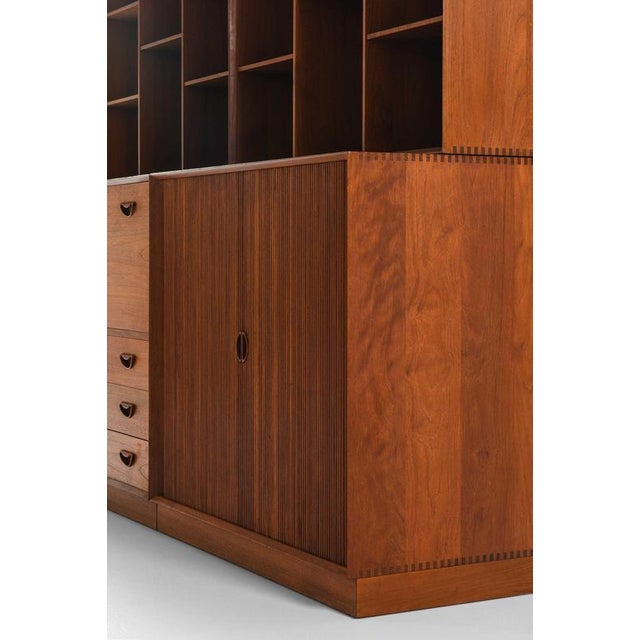 Wood Bookcase in Teak attributed to Peter Hvidt & Orla Mølgaard-Nielsen, 1952 For Sale - Image 7 of 8