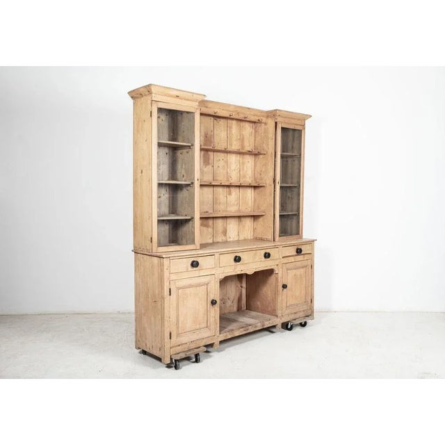 Large 19th Century English Glazed Inverted Breakfront Dresser in Pine For Sale - Image 4 of 13