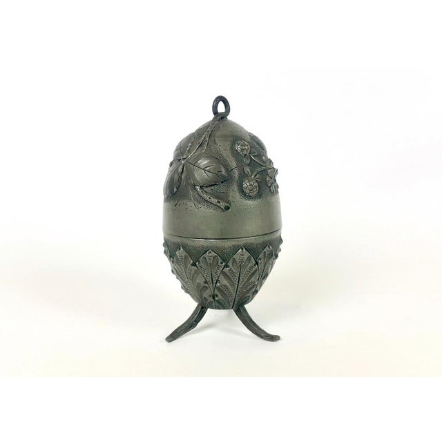 Art Nouveau French Tin Egg Box by Albert Chezal for Etains Dart, 1900s For Sale - Image 6 of 11