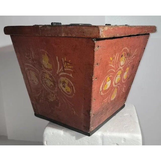 Paint 19thc Original Decorated Buggy Box From Pennsylvania For Sale - Image 7 of 8