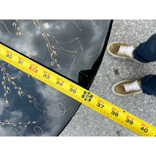 Vintage Black and Gold Lacquered Table in the Style of Mauro Oliveira For Sale - Image 9 of 10