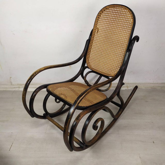 Rocking Chair from Thonet, 1920s For Sale - Image 6 of 18