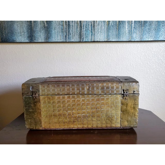 Wood Small 19th Century American Travel Trunk Train Case For Sale - Image 7 of 11