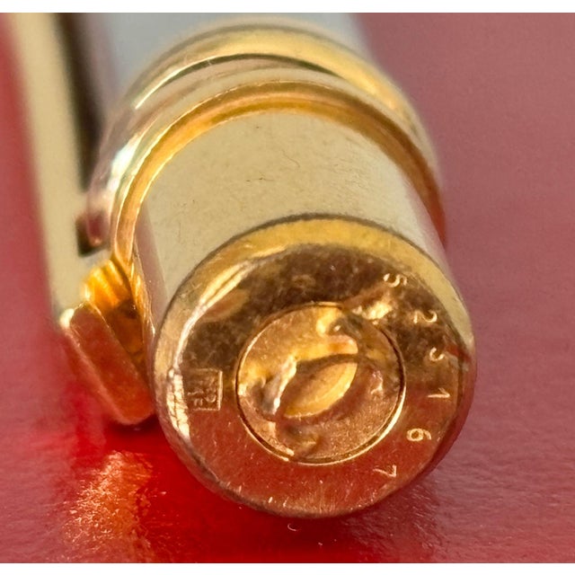 Metal Must De Cartier “Trinity Vendôme” Ballpoint Pen Gold & Silver France Circa 1980s For Sale - Image 7 of 15