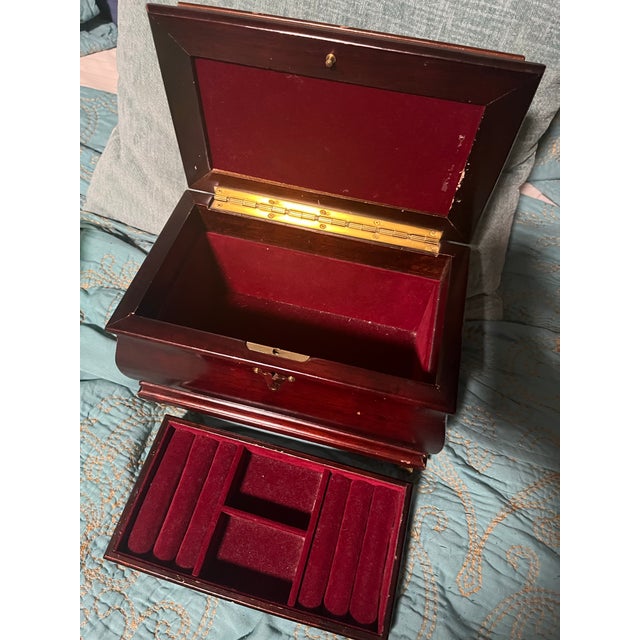 Vintage Mahogany Jewelry Box From “The Commodore” Collection by Rosalco For Sale - Image 10 of 12