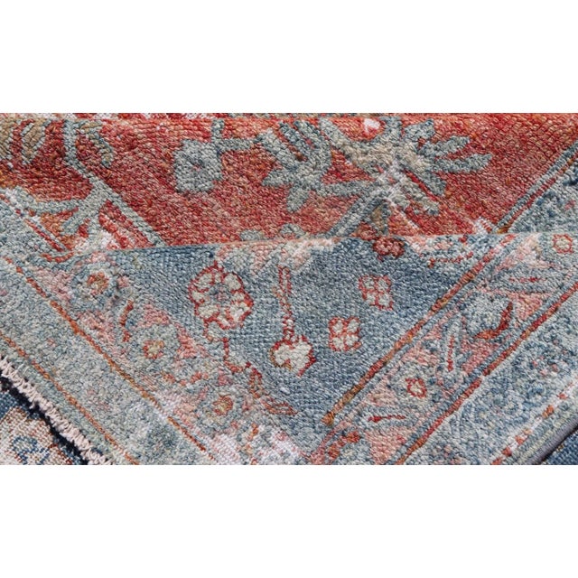Early 20th Century Antique Hand-Knotted Persian Bibikabad Rug in Wool With Unique Medallions For Sale - Image 12 of 13