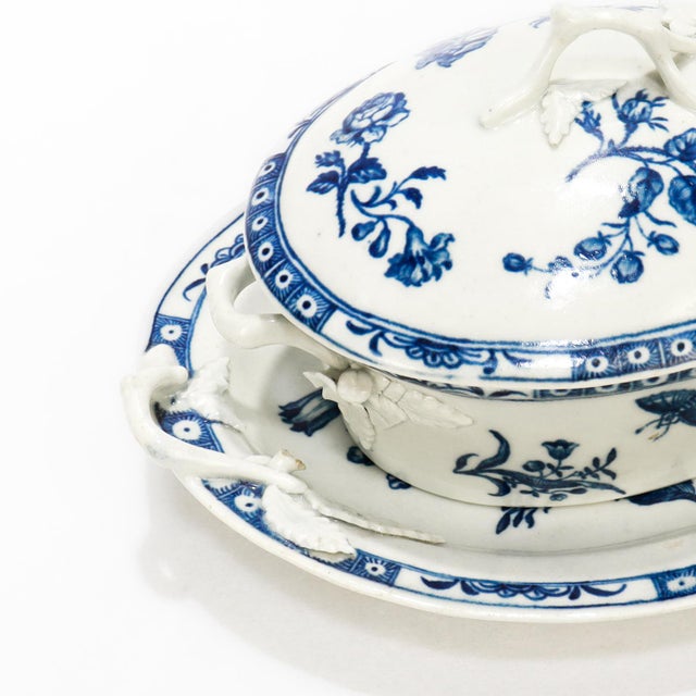 Antique 18th C. Dr. Wall Worcester Porcelain Covered Butter Dish & Underplate For Sale - Image 15 of 18