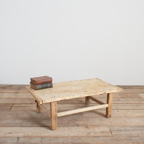 Brown Vintage Rustic Elm Coffee Table, 1920s For Sale - Image 8 of 8