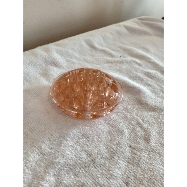 Vintage Pink Depression Glass 4" Flower Frog 16 hole. Frog is in great vintage condition with small chip on underside of...