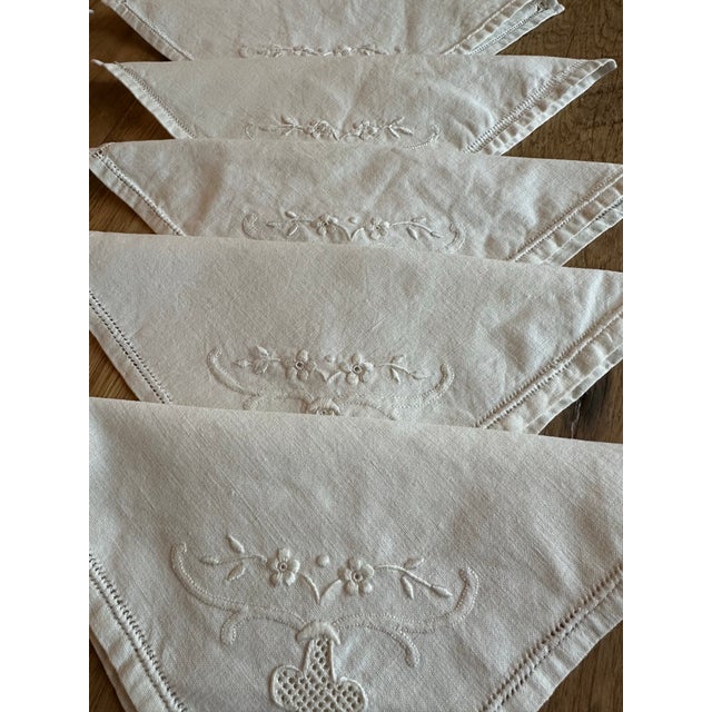 Mid 20th Century Vintage Embroidered Napkins- Set of 10 For Sale - Image 5 of 7