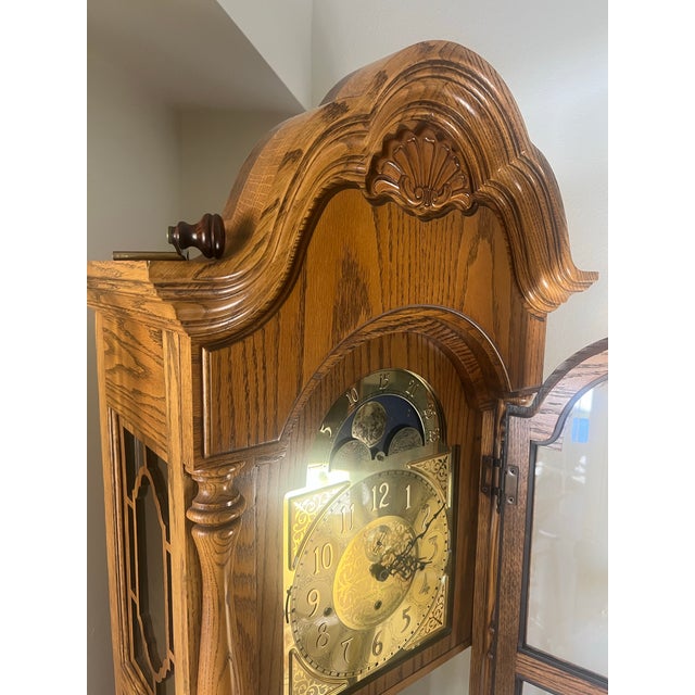 1990s 1990s Howard Miller 61st Anniversary Grandfather Clock in Solid Oak – Pristine One-Owner For Sale - Image 5 of 12