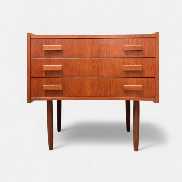 Vintage Teak Chest of Drawers, 1960s For Sale - Image 9 of 9