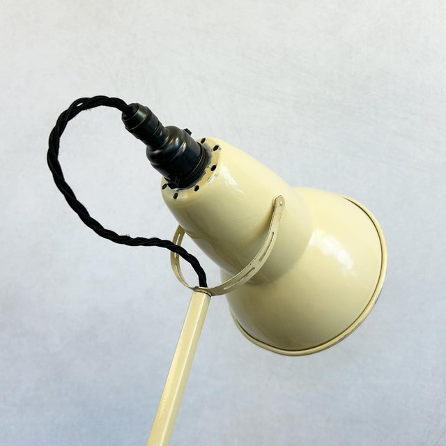 Mid-Century Modern Anglepoise Model 1227 Desk Lamp, 1950s For Sale - Image 3 of 10