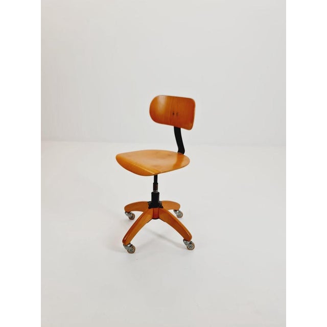 Vintage Bauhaus Swivel Office Chair in Wood by Böhler, 1940s For Sale - Image 11 of 11