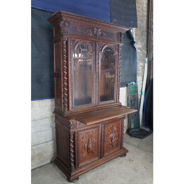Antique 19th Century French Henry II Carved Oak Hunt Cabinet Bookcase Cupboard For Sale - Image 4 of 12