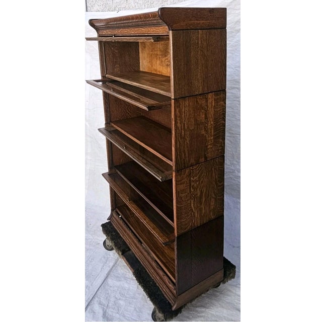 1910s Antique Quarter Sawn Oak Barrister Bookcase 4 Stack Mission Lawyer Bookcase C1900 For Sale - Image 5 of 18