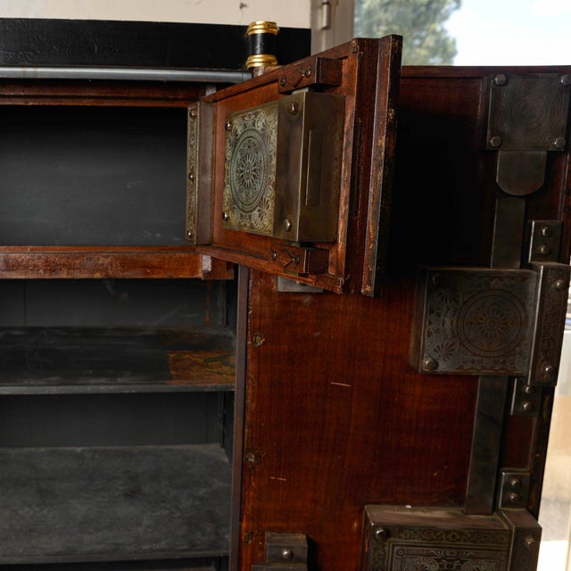 Floor Safe with 2 Doors in Iron, 1800s For Sale - Image 16 of 18