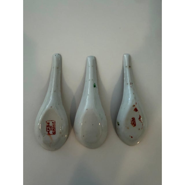 Antique Qing Porcelain Famille Rose Soup Spoons - Set of 3 For Sale In Houston - Image 6 of 6