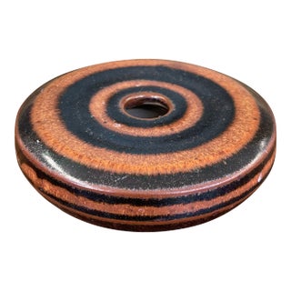 Signed Hank Greer Studio Pottery Donut Vase With Brown and Black Oxide Rings. For Sale