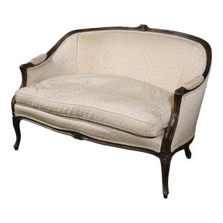 Walnut French Louis XV Style Goose Feather Filled Settee Canapé Loveseat For Sale