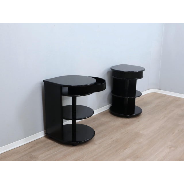 Postmodern Black Lacquered Nightstands from B&B Italia / C&B Italia, 1980s, Set of 2 For Sale - Image 4 of 16