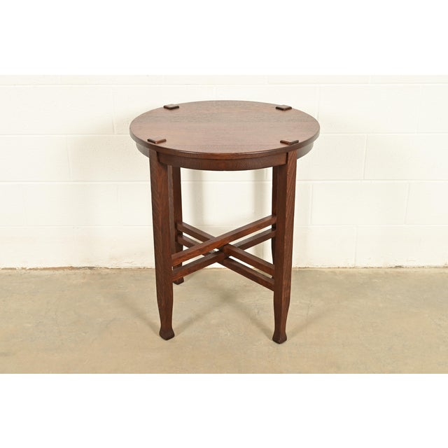 A beautiful antique Mission oak Arts & Crafts occasional side table or tabouret In the manner of Stickley Brothers By...