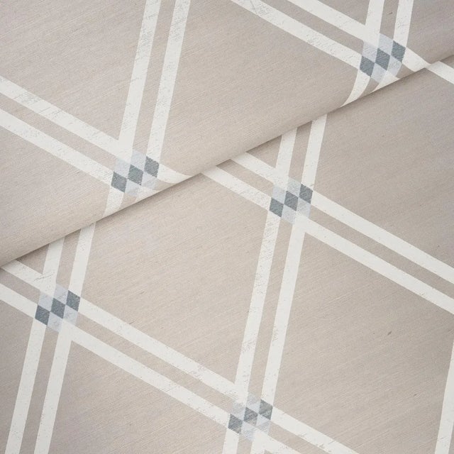 Schumacher SAMPLE - Schumacher Asolo Sisal Wallpaper In Sky 1 For Sale - Image 4 of 4