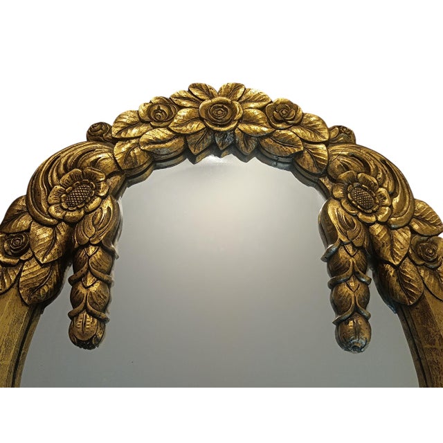 Wood Art-Deco French Mirror in Gilt Carved Wooden Frame with Geometric Floral Design, 1930s For Sale - Image 7 of 8