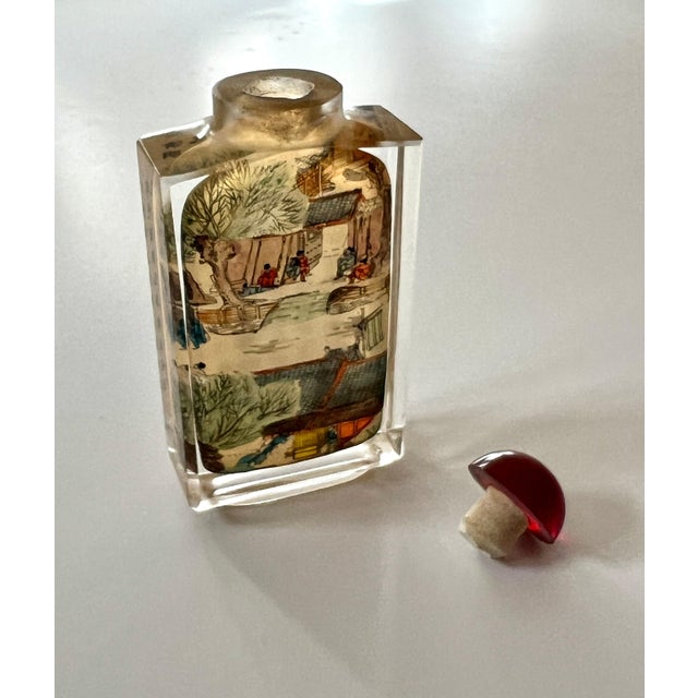 Reverse Painted Hand Carved Chinese Snuff, by, Zhanghe, with Glass Stoppers For Sale In Los Angeles - Image 6 of 7