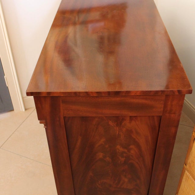 Large American Figured Mahogany Chest of Drawers For Sale - Image 11 of 12