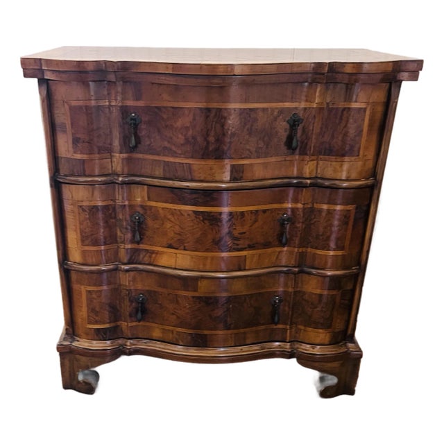 18th Century Baroque Serpentine Walnut Bachelor’s Chest For Sale