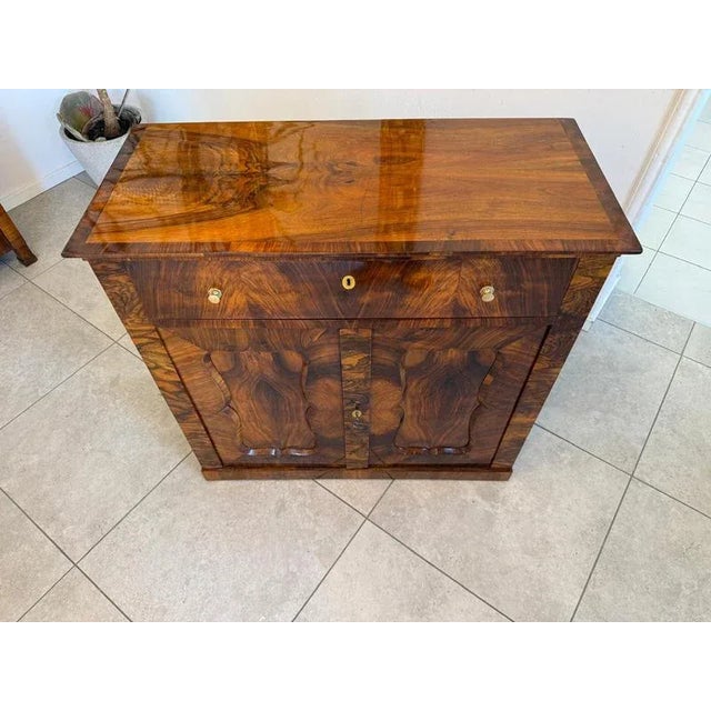 Biedermeier Buffet in Walnut For Sale - Image 14 of 16