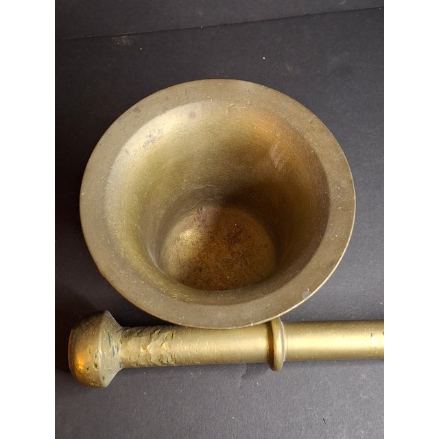 Antique Judaica Brass Mortar and Pestle Set Heavy 7.5lb Heavy Cast Found J. Greenstein Provenance For Sale - Image 9 of 18