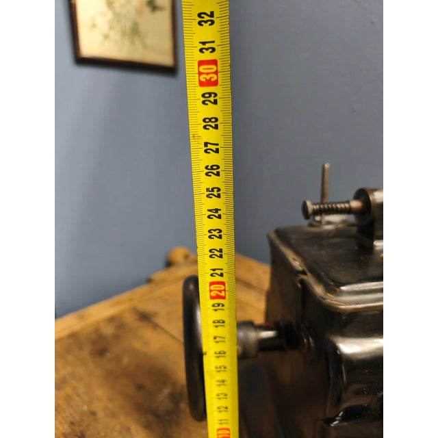 Hat Makers or Fur Makers Sewing Machine, 1920s For Sale - Image 6 of 18