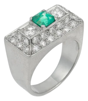 Mid 20th Century Retro Emerald Diamond Platinum Tank Ring, Size 6