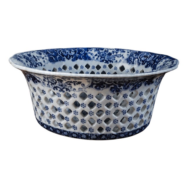 English Blue and White Transfer-Printed Pierced Pearlware Basket, 1800s For Sale
