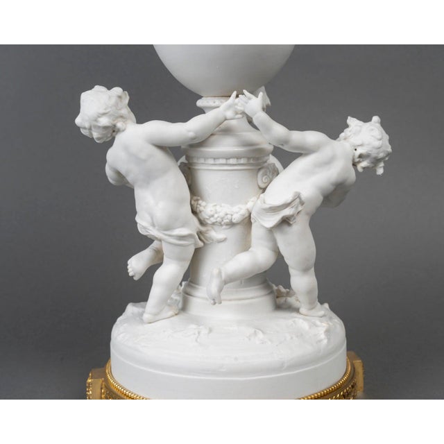 Gold 19th Century Napoleon III Bowl in Bisque Porcelain and Gilded Metal For Sale - Image 8 of 9