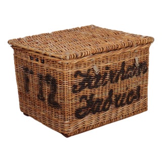 English Wicker Log Basket, 1890s For Sale